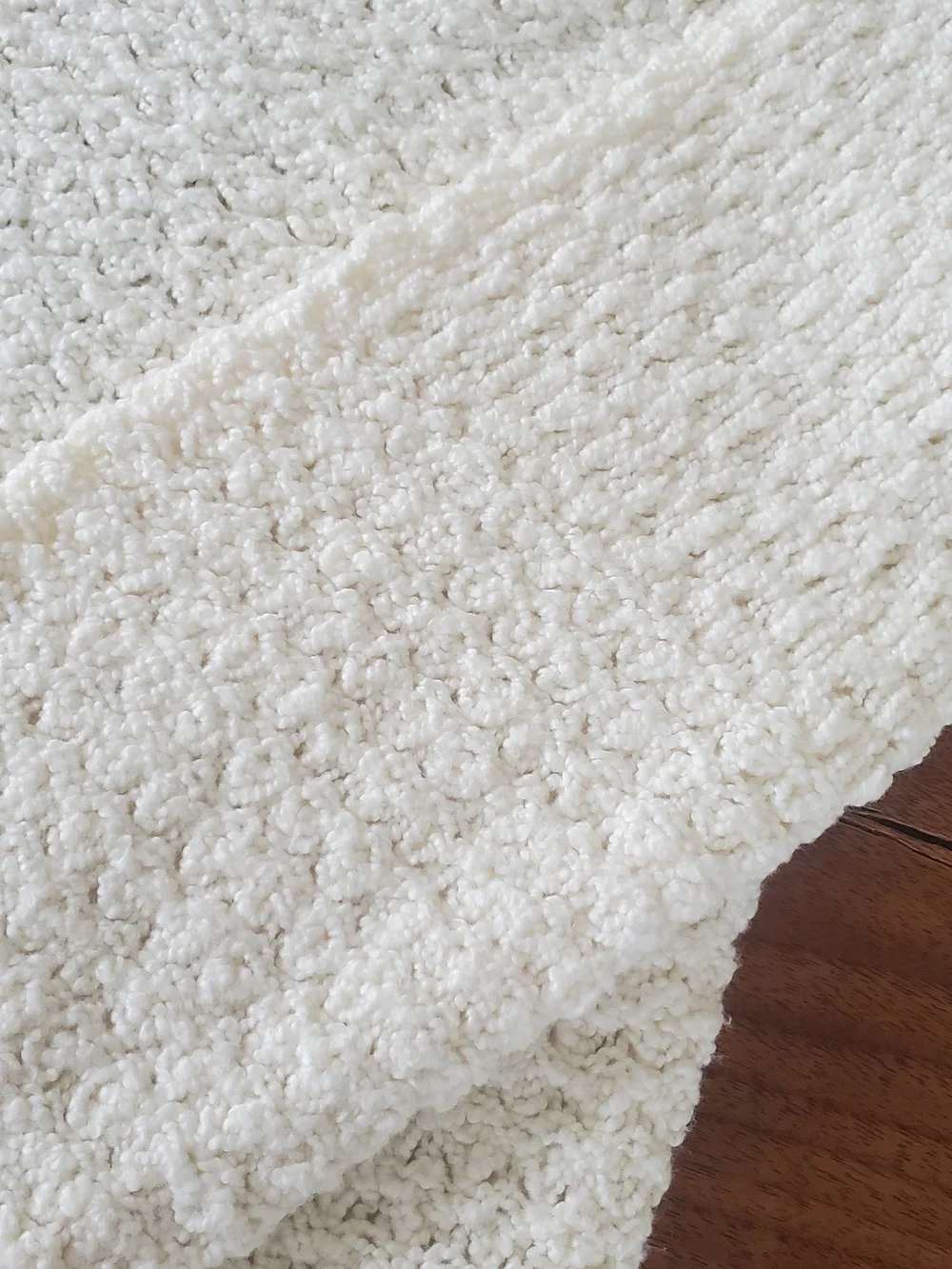 Abercrombie & Fitch Women's Cream Scoop Neck Knit Sweater
